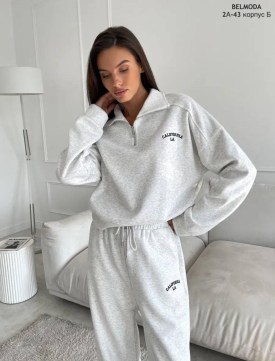 Костюм