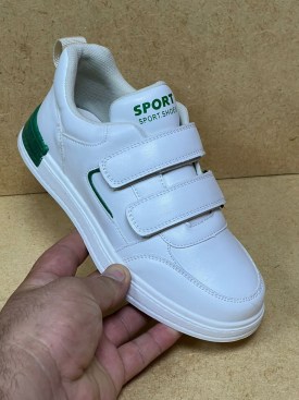 Кроссовки