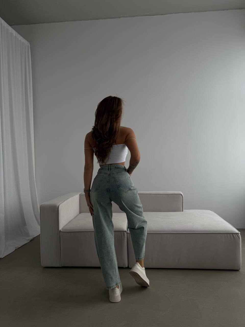 широкие джинсы,женские джинсы широкие,женские джинсы,стильные джинсы,широкие джинсы багги