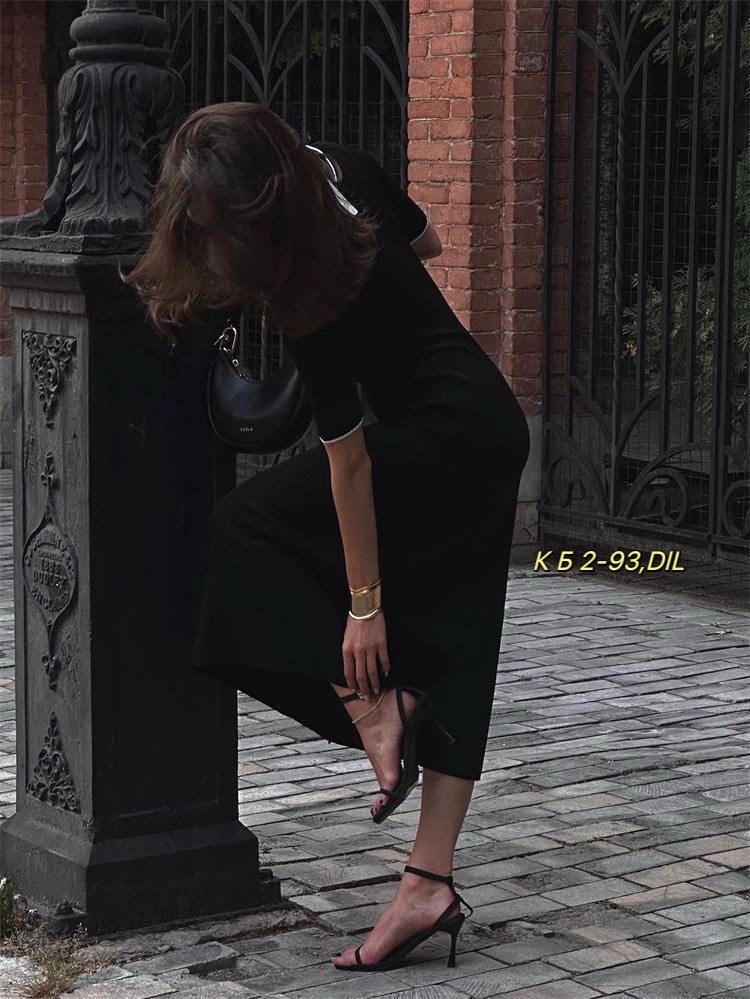 трикотажное платья,платья элегантные,платье,платье миди черное,женская платья