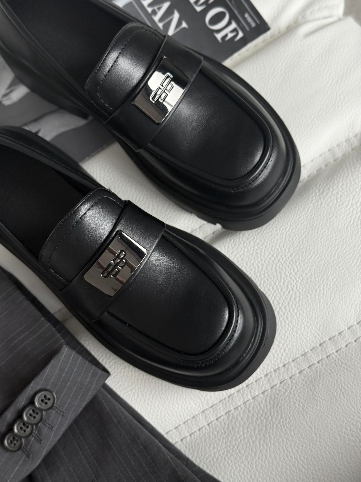 ,лоферы женские,кожаные лоферы,черные лоферы,массивные лоферы