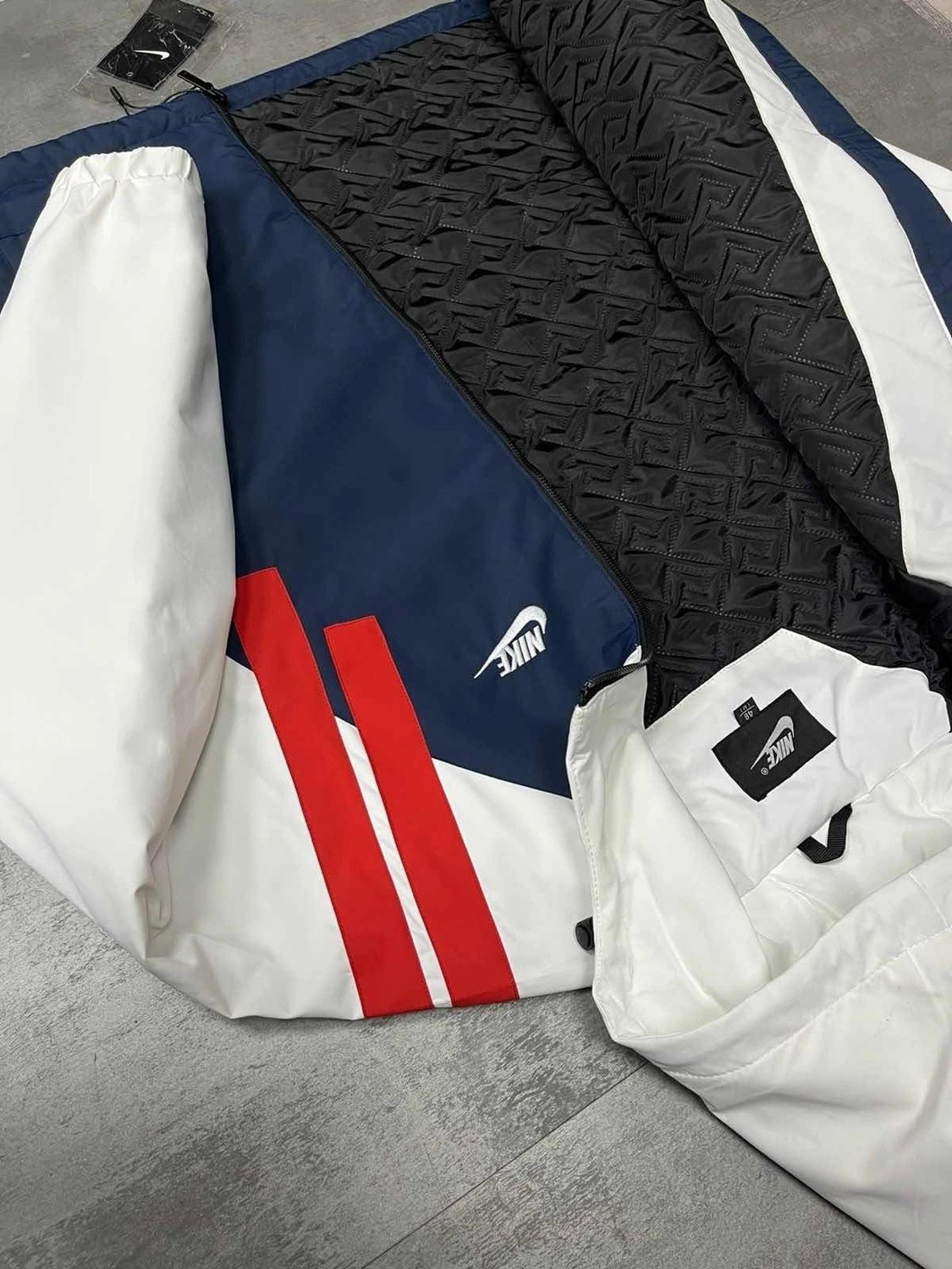 спортивная куртка,куртка найк,куртка,спортивные костюм,nike sportswear windrunner