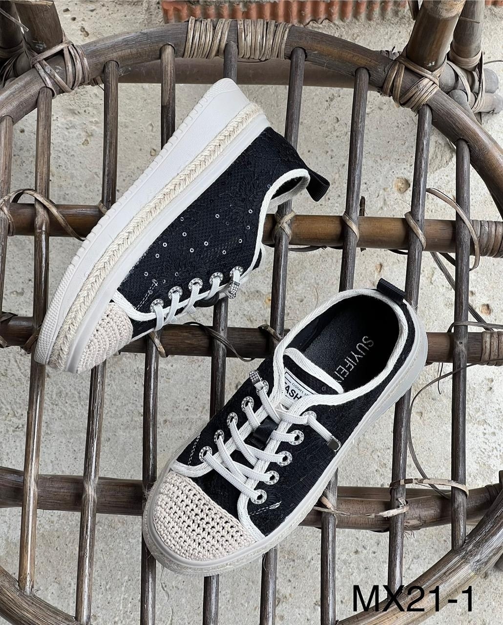 ,женская ,женские слипоны,обуви,слипоны