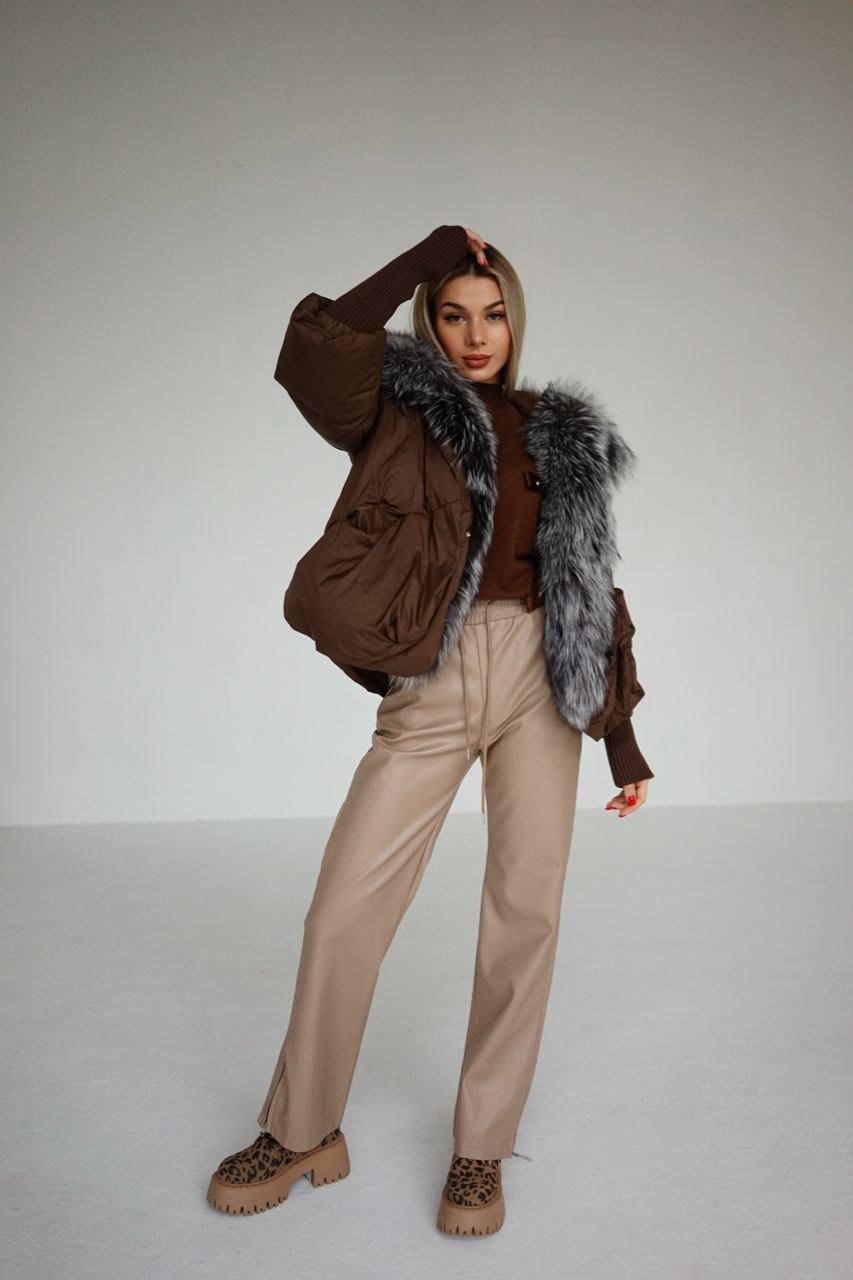 брюки из экокожи классические,брюки из экокожи хаки,прямые брюки из экокожи,модные брюки,брюки из эко кожи