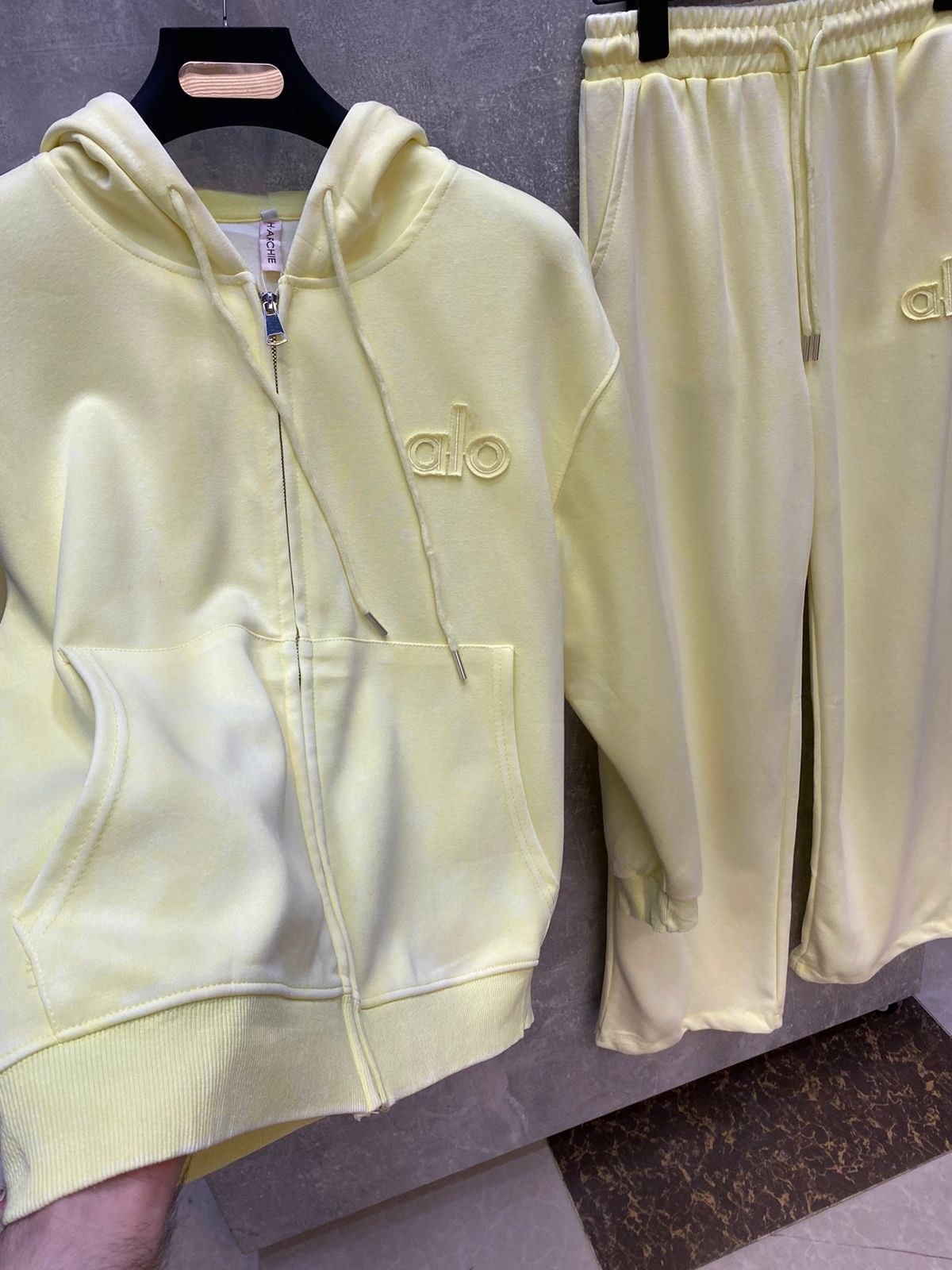 джуси кутюр спортивные костюмы,велюровый спортивная костюм,женский спортивный костюм juicy,женские спортивные костюмы,женский велюровый костюм