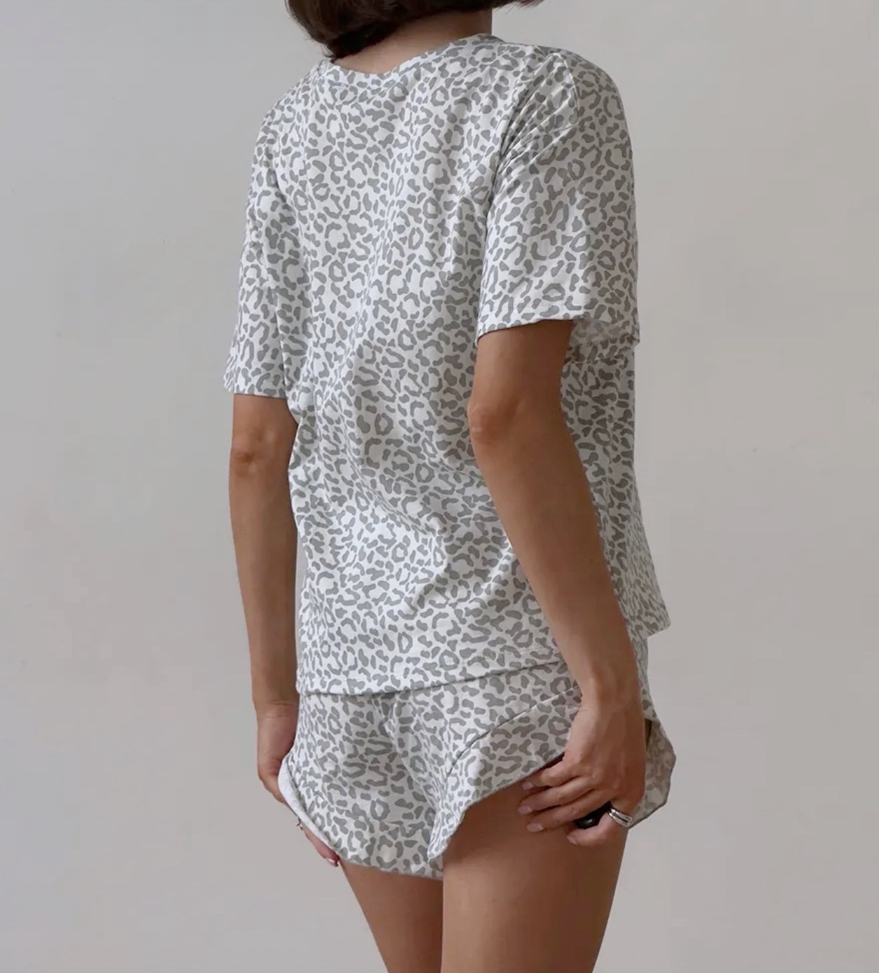 пижама женская с шортам,пижама женская,пижама женская хлопок,пижама женская с шортами и футболкой,пижама женская с майкой