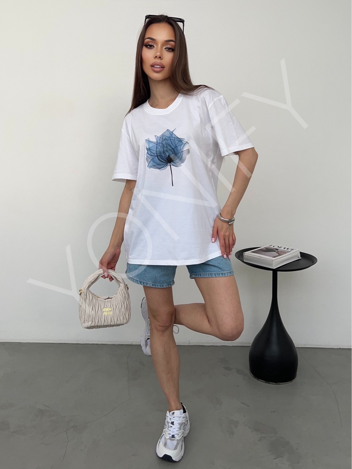 футболки женская,футболки женские с принтом,футболки для женщин,футболки модные,женская футболка белая