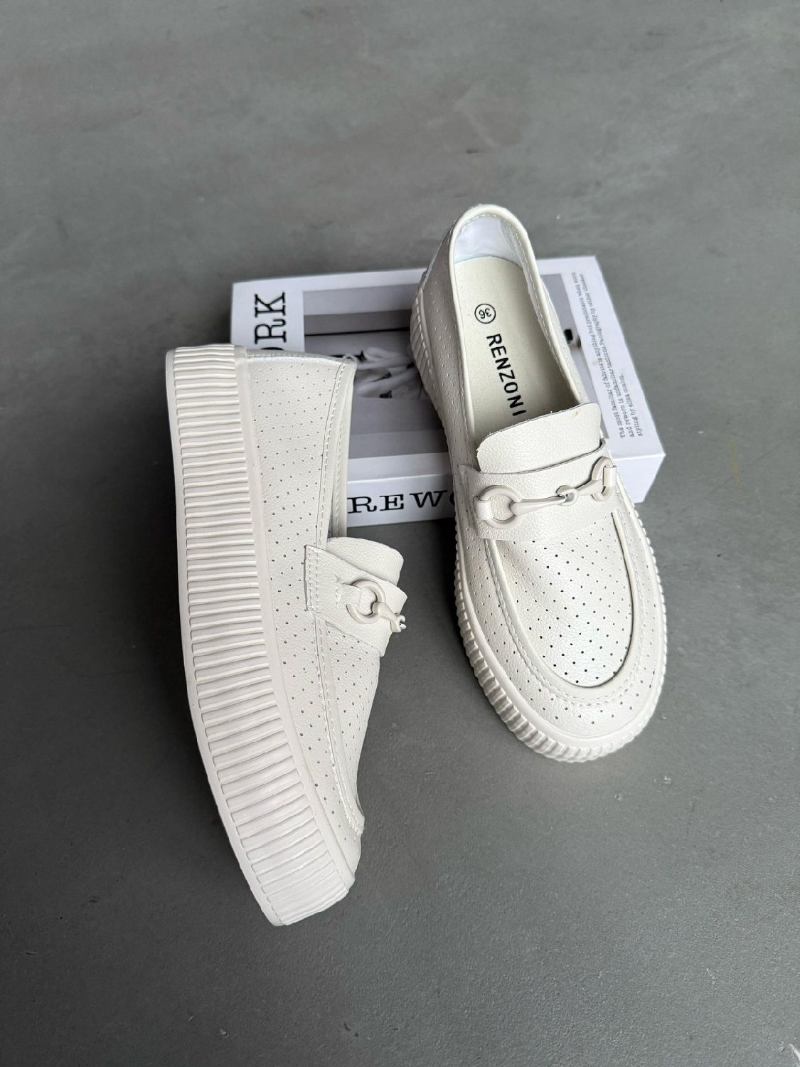 женские мокасины,,женская ,лоферы женские,модные лоферы