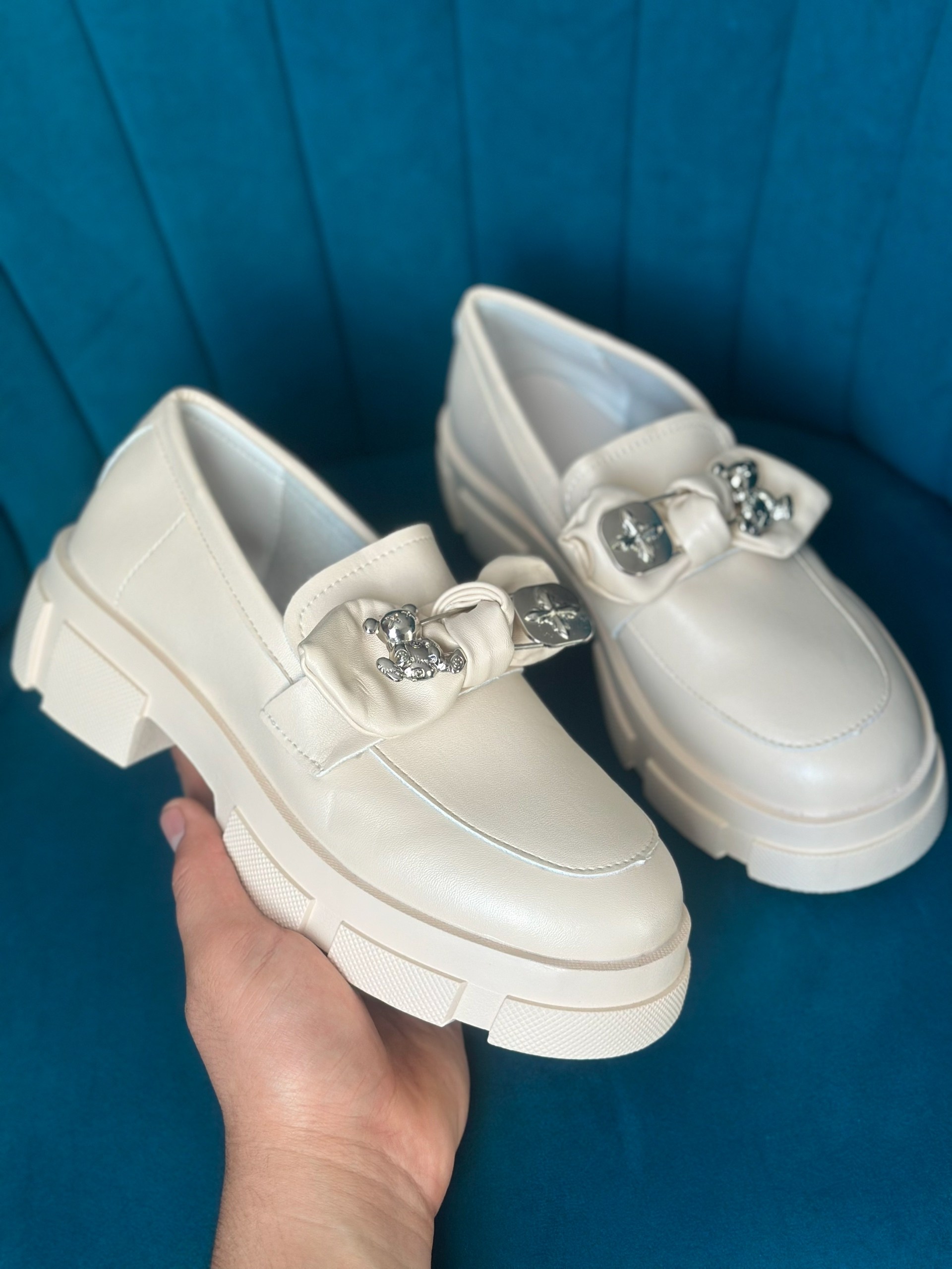 ,лоферы женские,лоферы для девочек,модные лоферы,белые лоферы