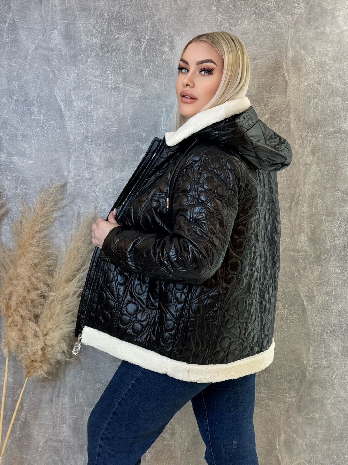 женская демисезонная куртка,демисезонная куртка больших размеров,куртка женская,куртка демисезонная,куртка демисезонная короткая