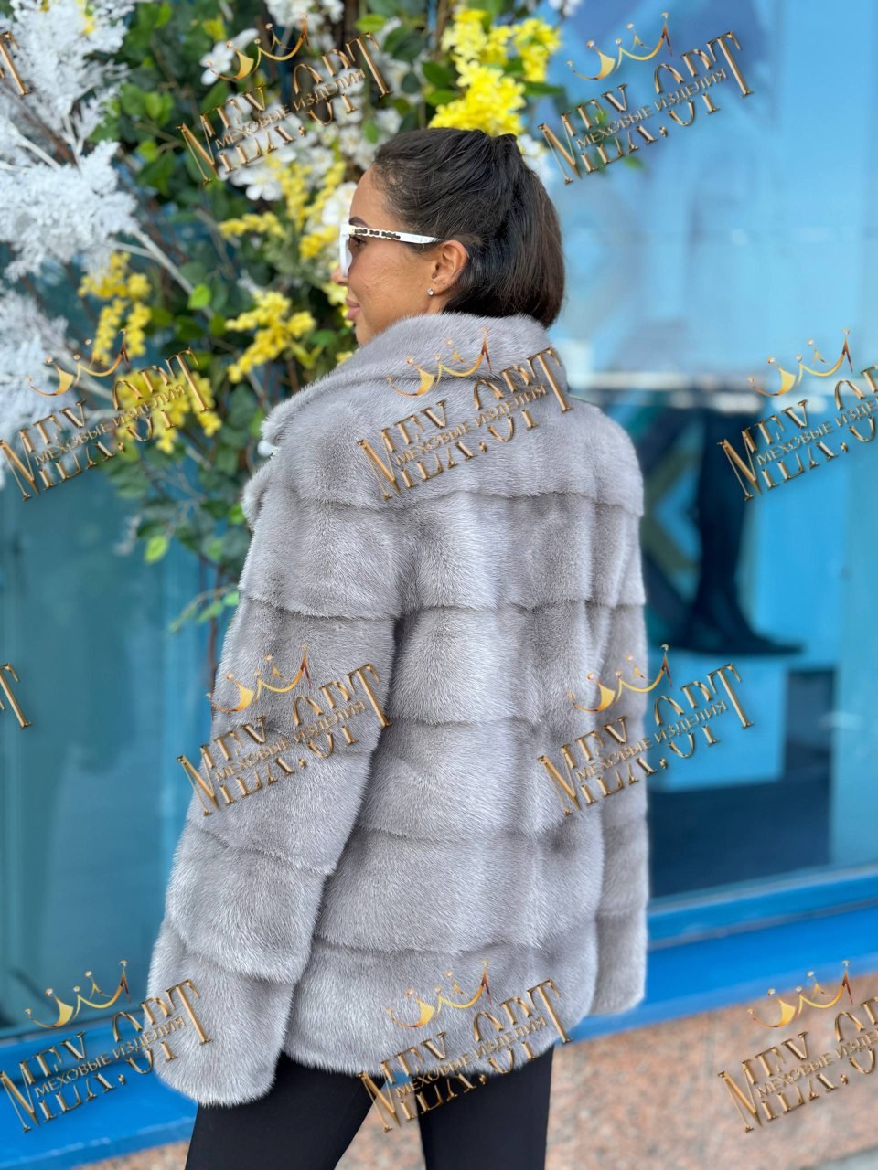 норковая шуба автоледи,шуба голубая норка,голубая норковая шуба,норковая шуба серая,серая поперечная норковая шуба