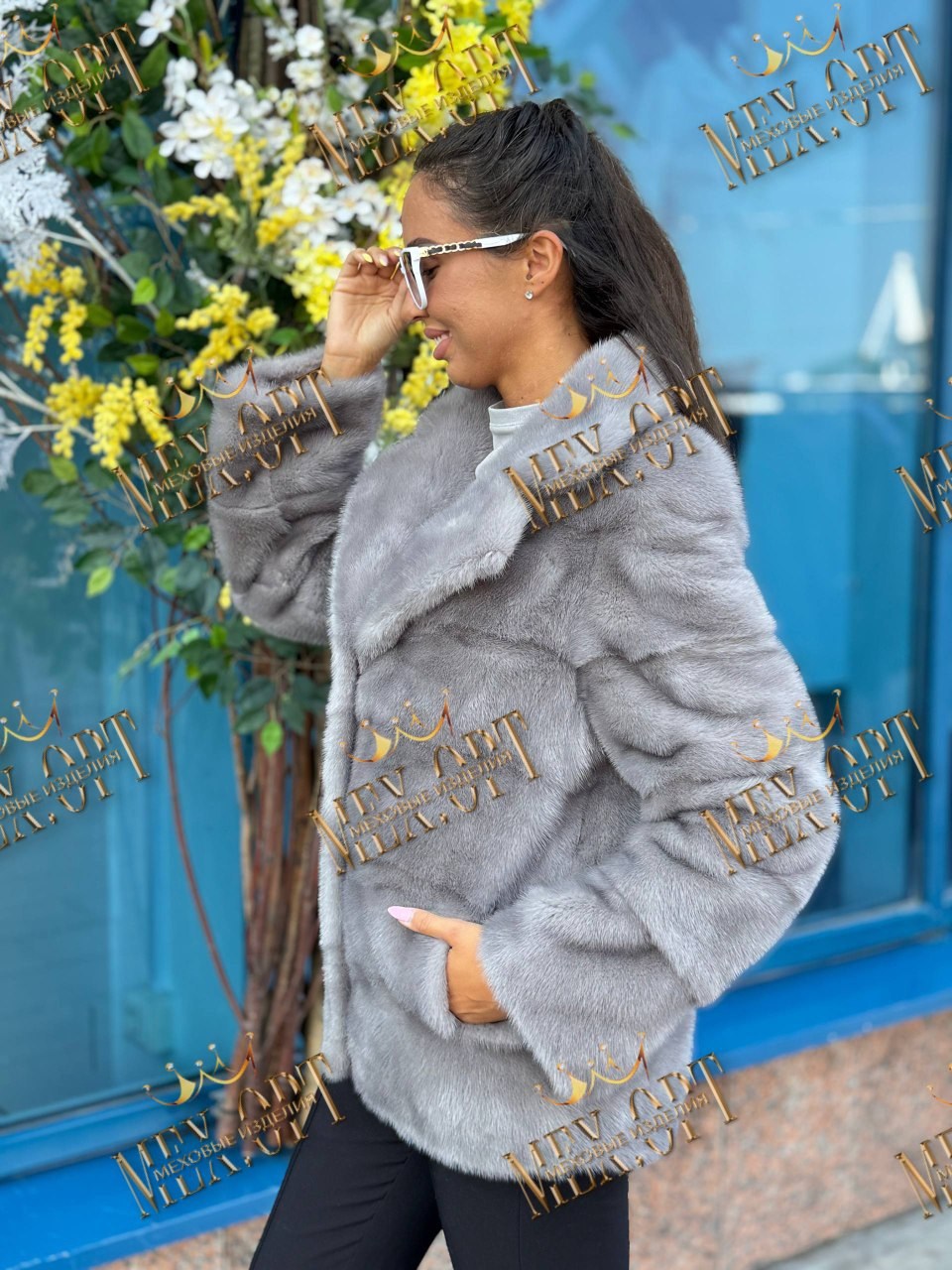 норковая шуба автоледи,шуба голубая норка,голубая норковая шуба,норковая шуба серая,серая поперечная норковая шуба