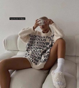 Свитер