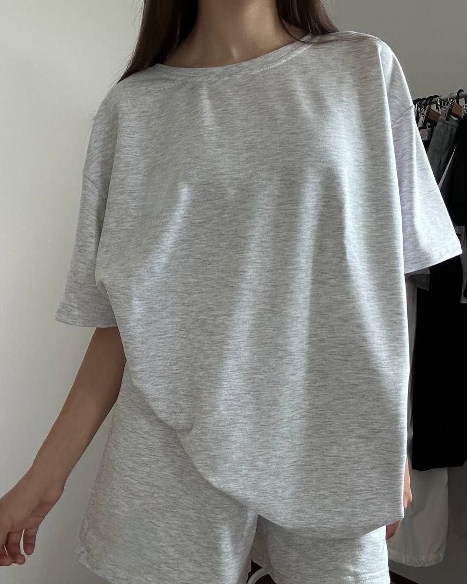 трикотажный костюм с шортами,костюм с шортам,костюм трикотажный,костюм оверсайз,женский костюм с шортами