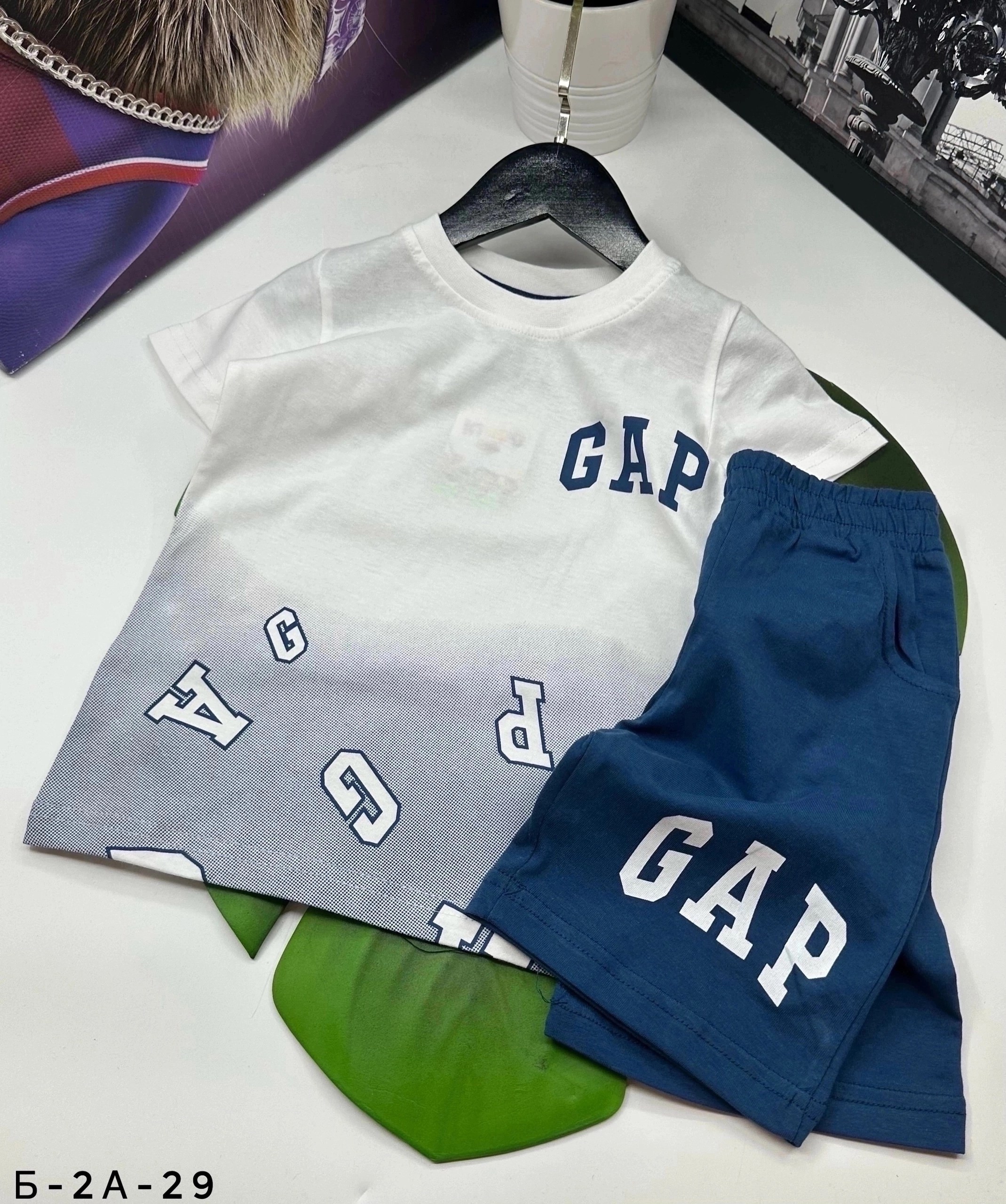 костюм gap, для мальчиков,комплект одежды gap,сток одежда,шорты и футболка костюм
