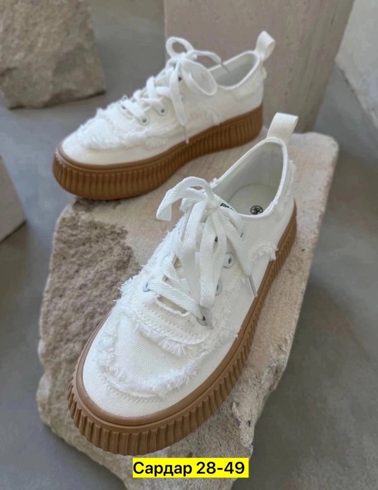 ,женская ,кроссовки женскиe,обуви,