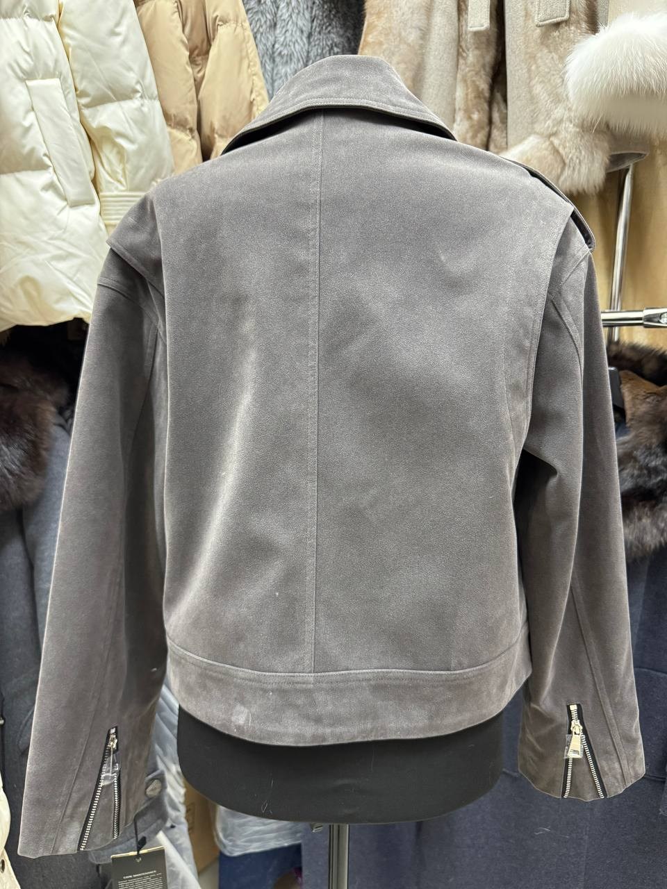 куртка косуха,замшевая серая куртка,замшевая косуха зара,косуха,кожаная косуха
