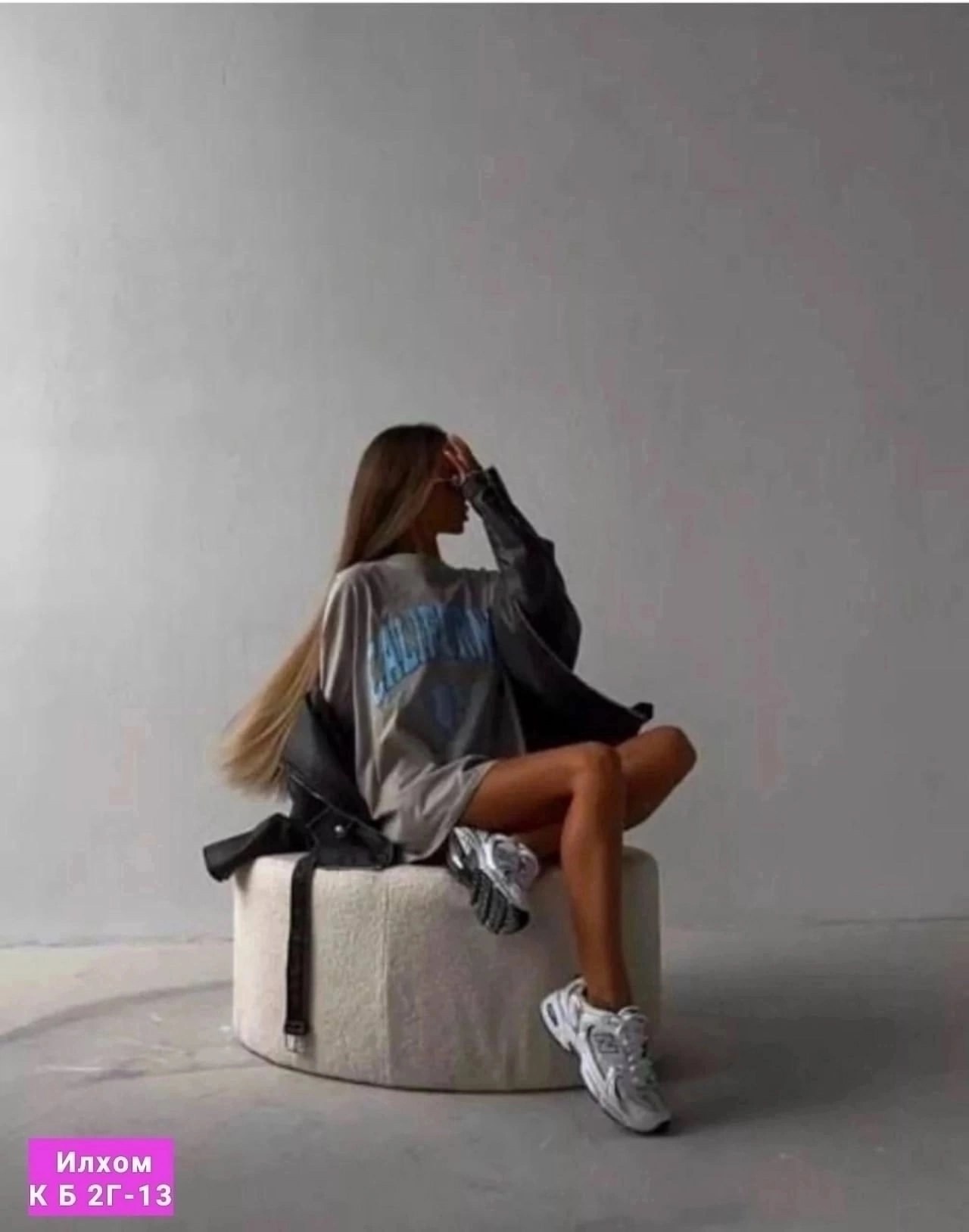 девушка,топы и футболки,женские футболки,оверсайз футболка,девушки модели