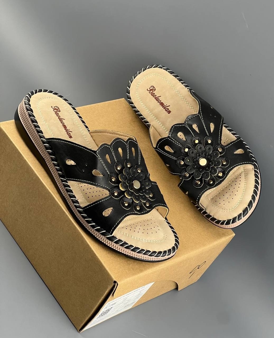 ,женские шлепанцы,женские сандалии,пантолеты женские,женский