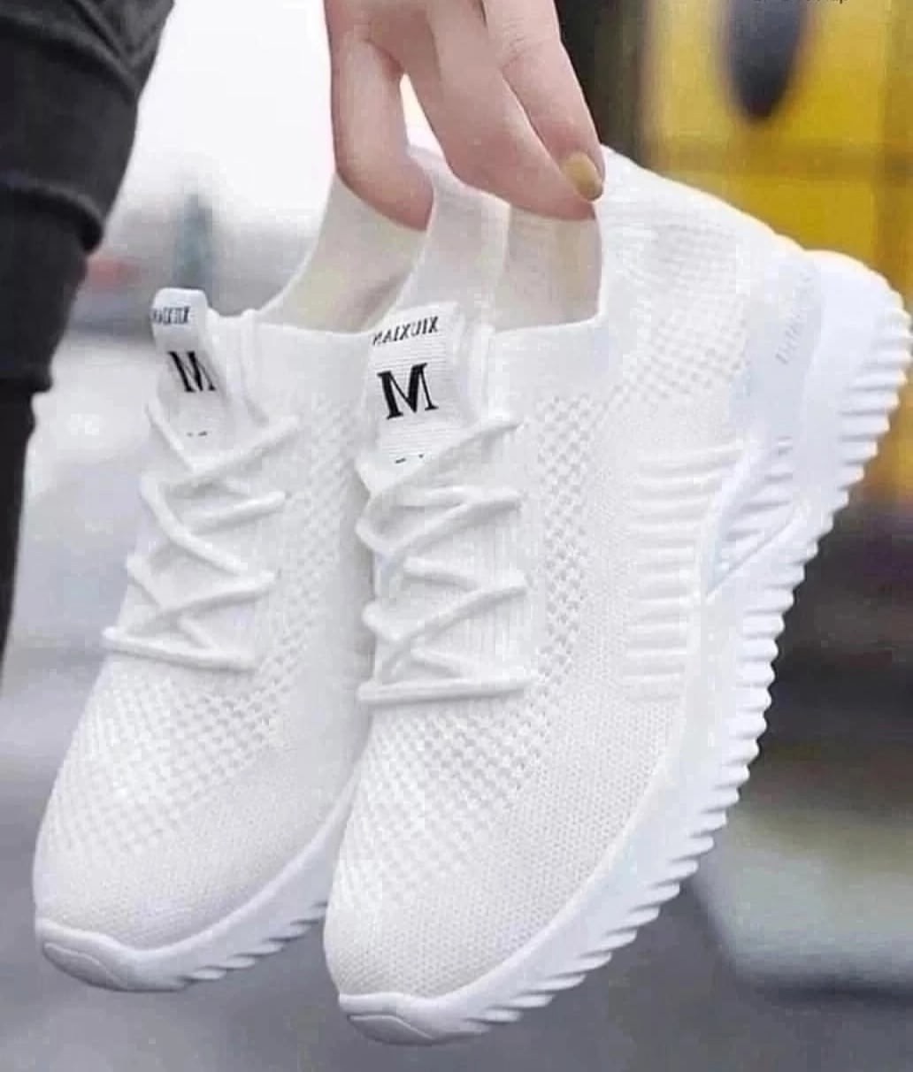 женские кроссовки,белые кроссовки женские,кроссовки для женщин,кроссовки,кроссовки текстиль
