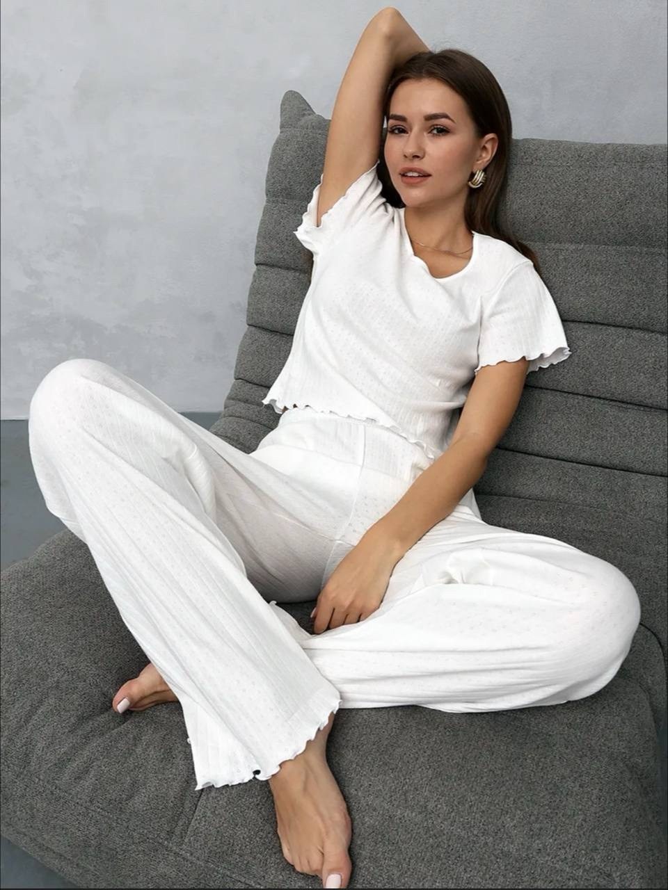 костюм с брюками,костюм женский,женский костюм с брюками,стильные костюмы,женские костюмы брючные