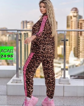 Костюм