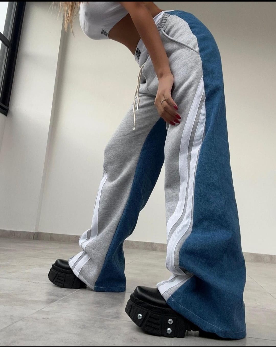 модные штаны,женские штаны,брюки модные,брюки спортивные женская,спортивные брюки с кулиской