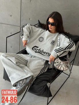 Костюм