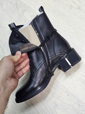 Ботинки