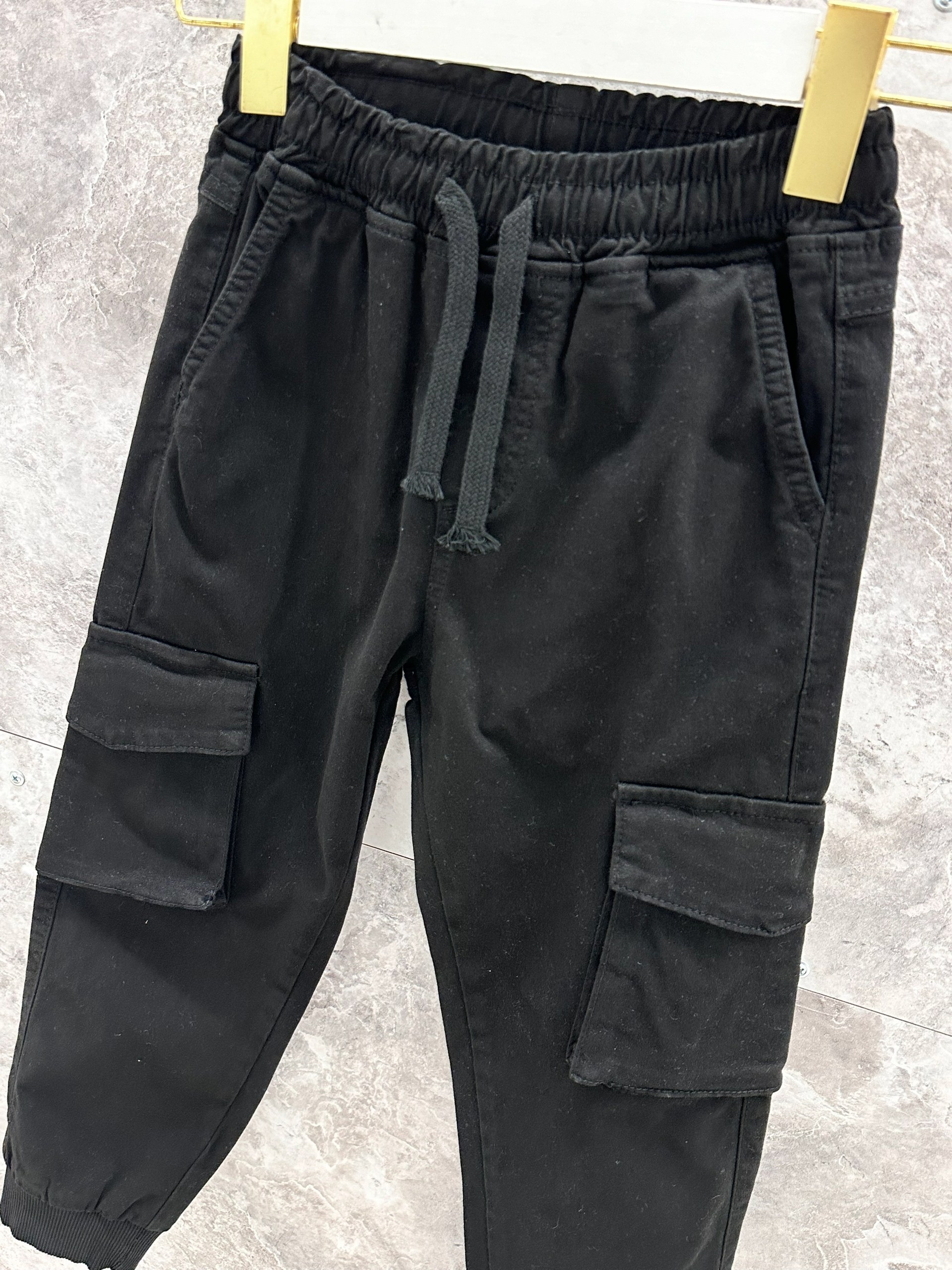 джоггеры джинсы,брюки джоггеры,джоггеры карго,джоггеры с карманами,джинсы для мальчика джоггеры