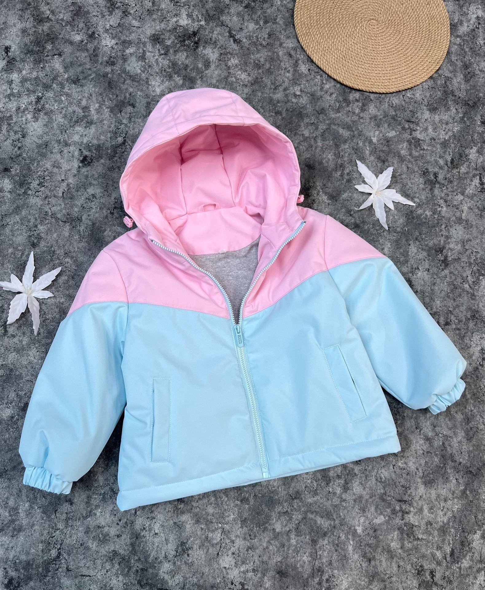 ветровка,ветровка для девочек,детская куртка,куртка,детская ветровка