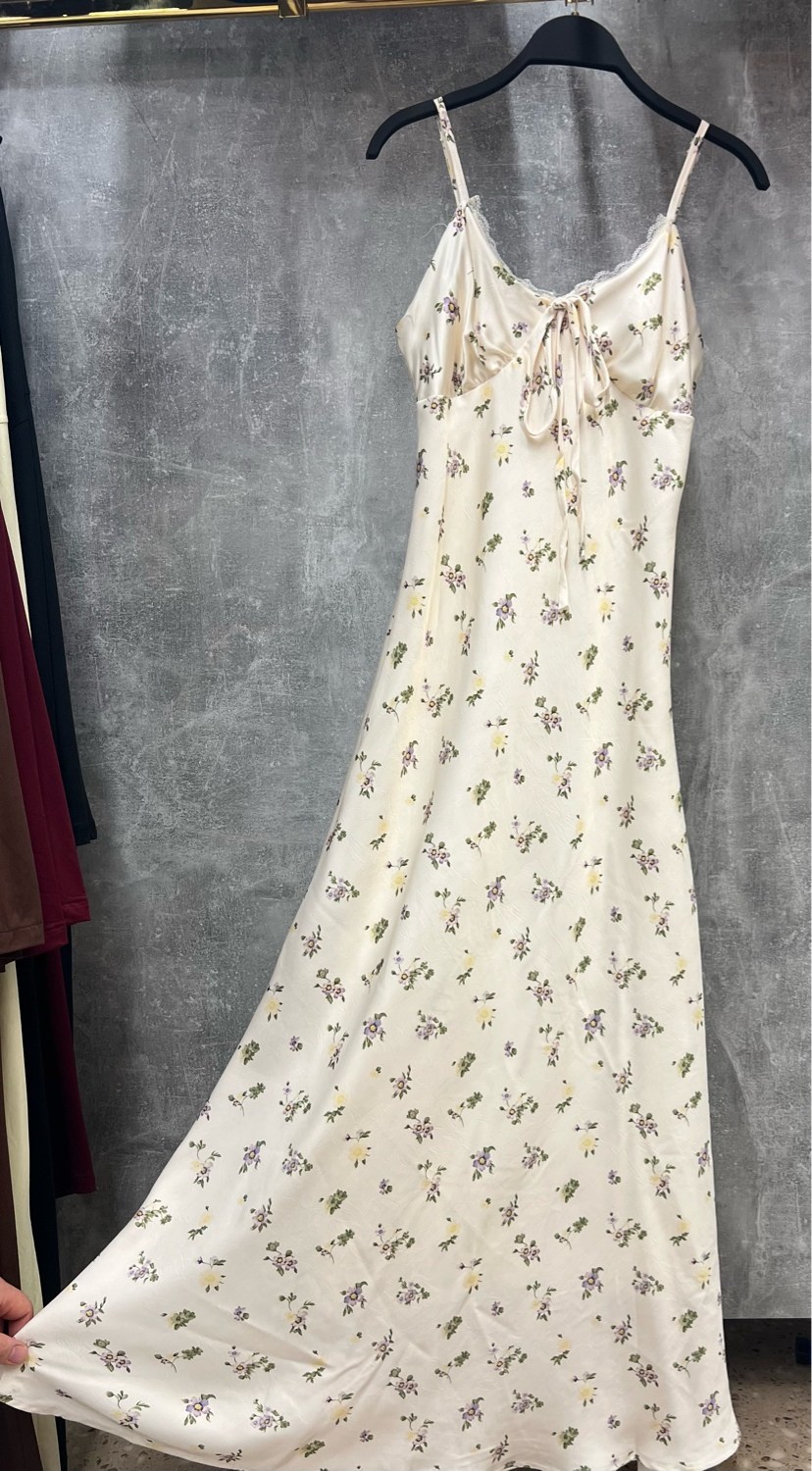 шелковое платье,платье сарафан,платье женская,шелковое платье на бретельках,платье на бретельках