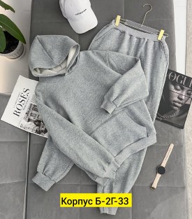 Костюм