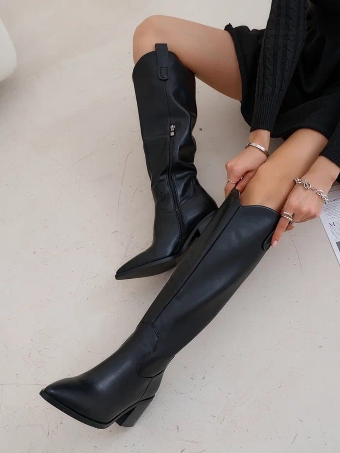женские сапоги,черные сапоги,модные сапоги,черные женские сапоги,сапоги казаки