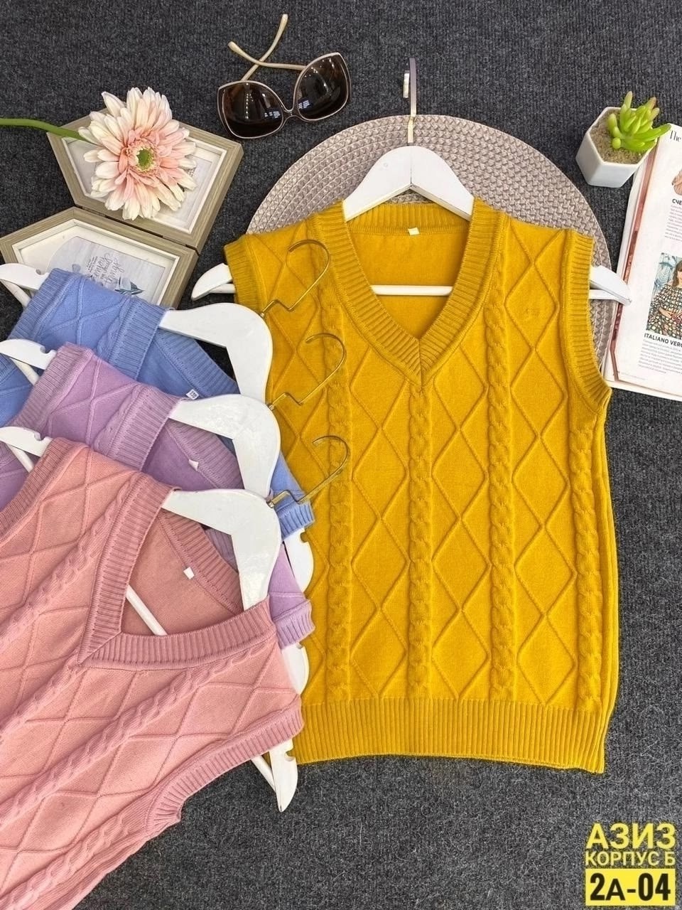 вязаные жилеты,жилетка вязаная,женский вязаный жилет,желтая вязаная жилетка,жилетка вязанная