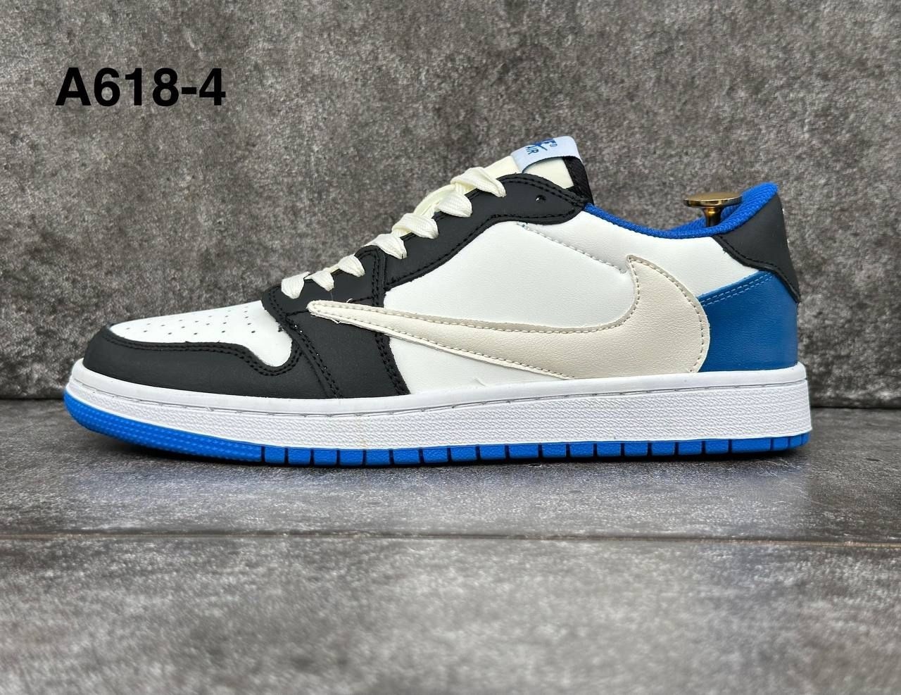 nike air jordan 1 low travis scott,air jordan 1 low travis scott,nike air jordan 1 low x travis scott,nike air jordan 1 low travis scott x fragment,nike air jordan 1 low travis scott fragment