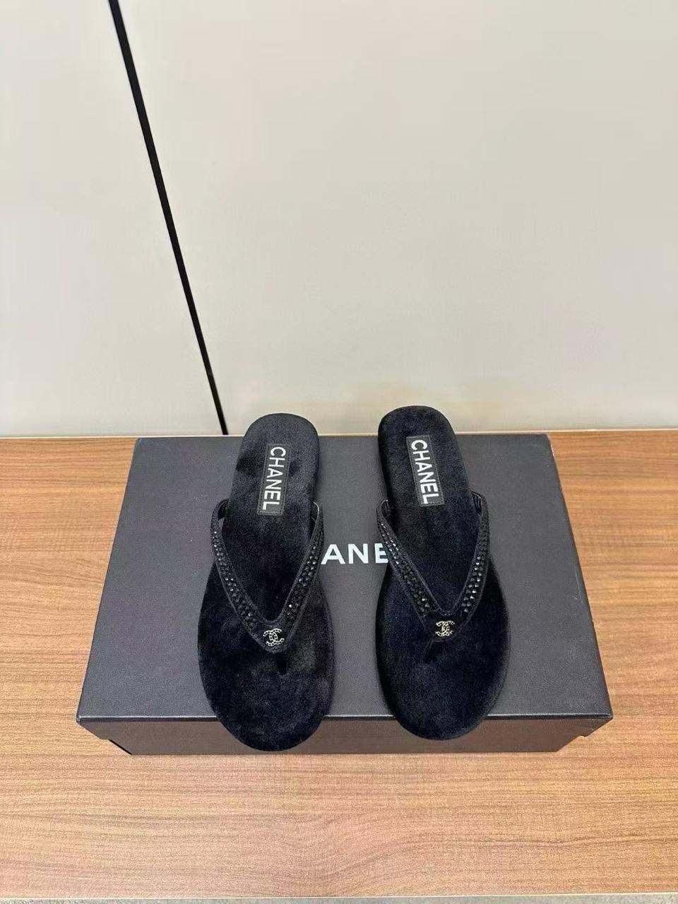 шлепанцы chanel,шлепки шанель,шлепки chanel женские,,женские шлепанцы