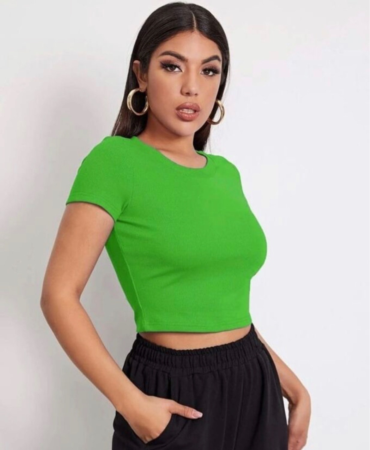 кроп топы,топ женский,укороченные топы,кроп топ женский,укороченная футболка