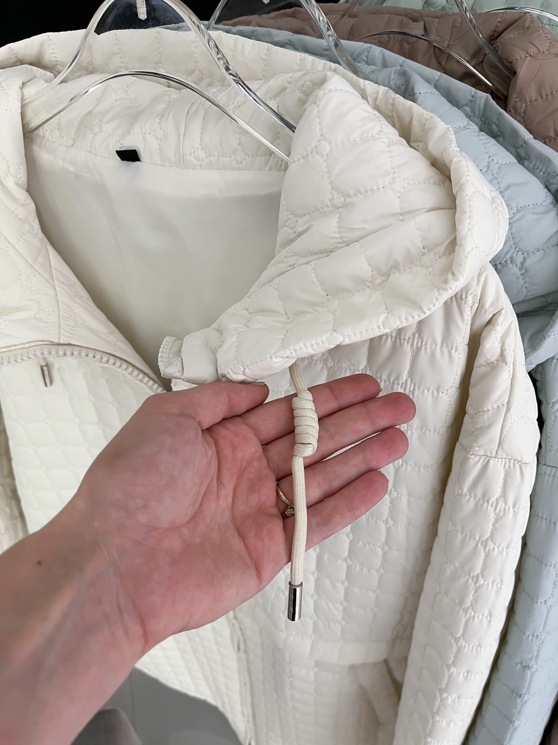 куртка женская,куртка,женская куртка демисезонная,демисезонная куртка,легкая куртка