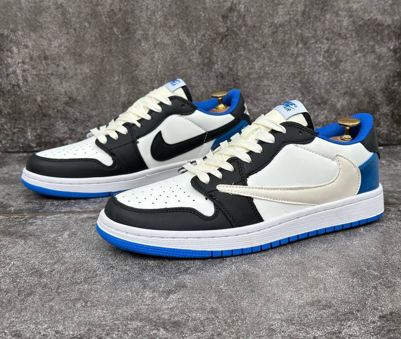 nike air jordan 1 low travis scott,air jordan 1 low travis scott,nike air jordan 1 low x travis scott,nike air jordan 1 low travis scott x fragment,nike air jordan 1 low travis scott fragment