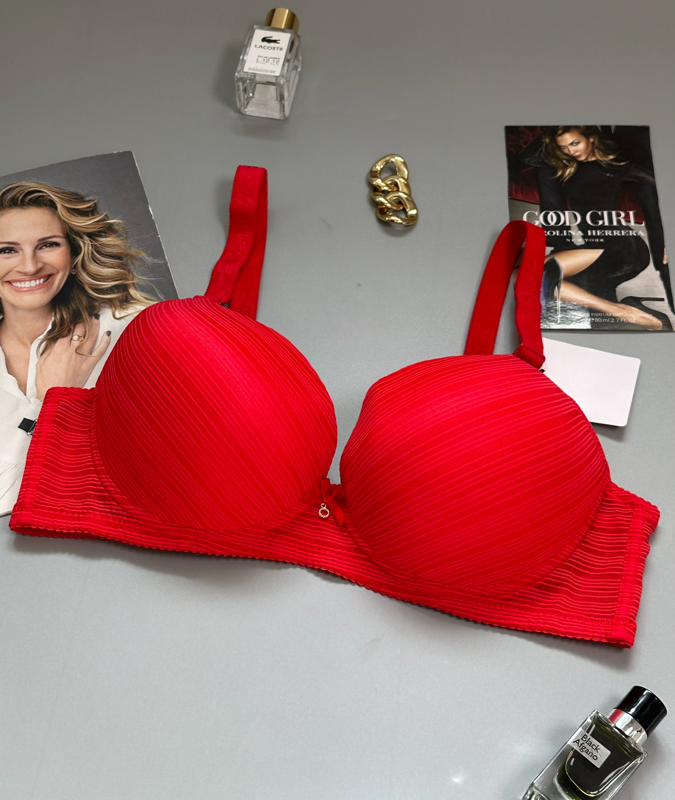 бюстгальтер женское нижнее белье,бюстгальтер пуш ап,женские бюстгальтеры,бюстгальтер,нижнее белье бюстгальтер