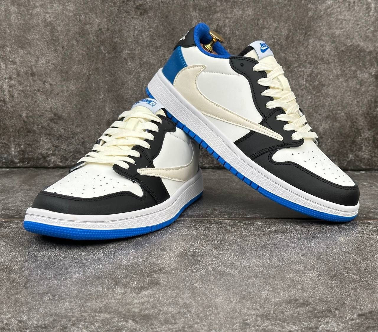 nike air jordan 1 low travis scott,air jordan 1 low travis scott,nike air jordan 1 low x travis scott,nike air jordan 1 low travis scott x fragment,nike air jordan 1 low travis scott fragment