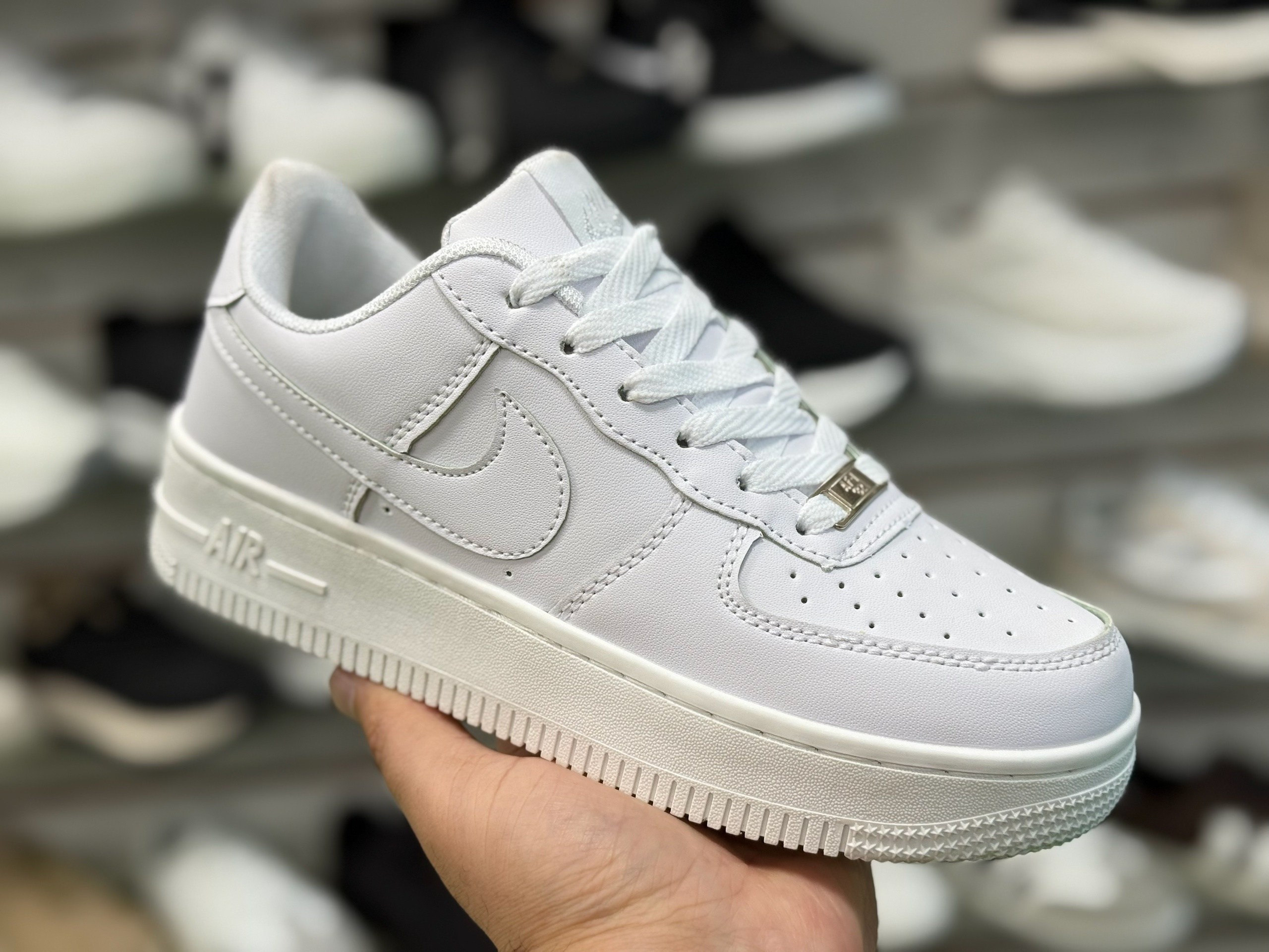 кроссовки,кросcовки nike air force 1,nike air force 1 low white,кроссовки для мужчин,кроссовки nike air force