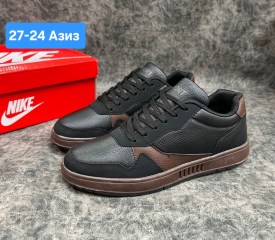 Кроссовки