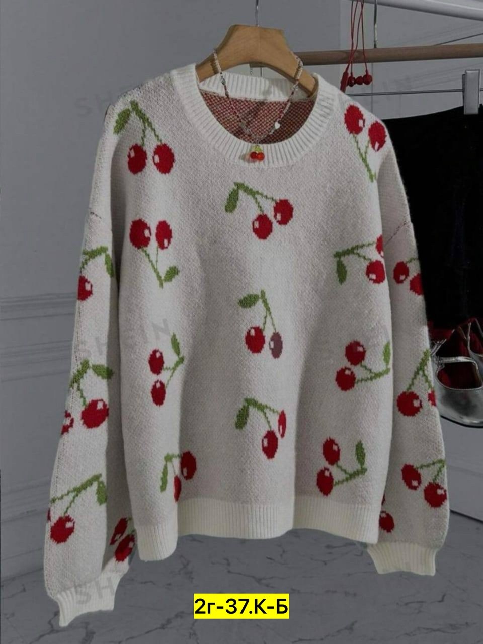 свитера вязаные,толстовка кофта,женские свитера,женская кофта,вязаный кардиган с вишнями