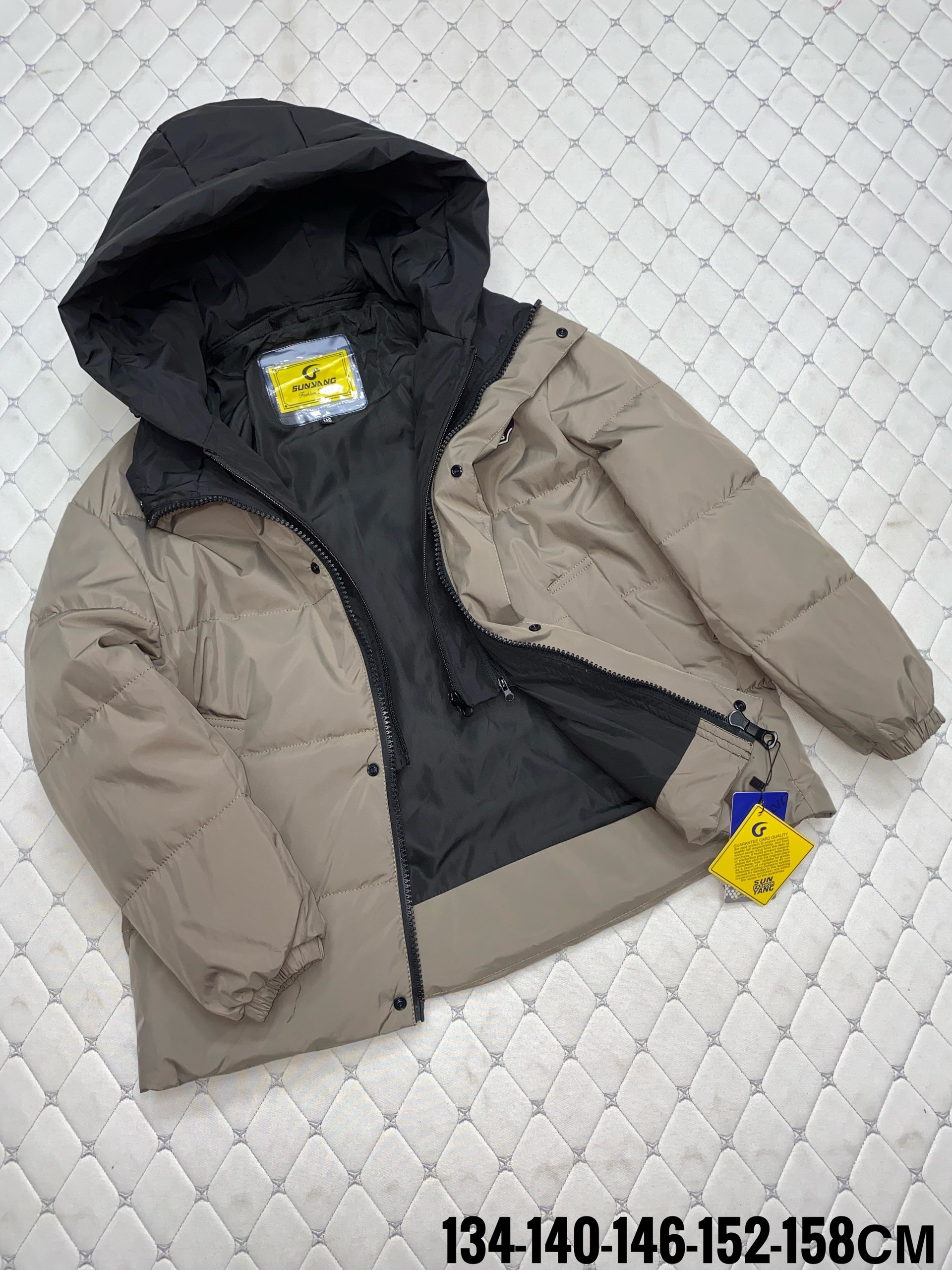 зимняя куртка adidas,куртка мужская зимняя adidas,куртка,куртка зимняя,куртка зимняя мужская