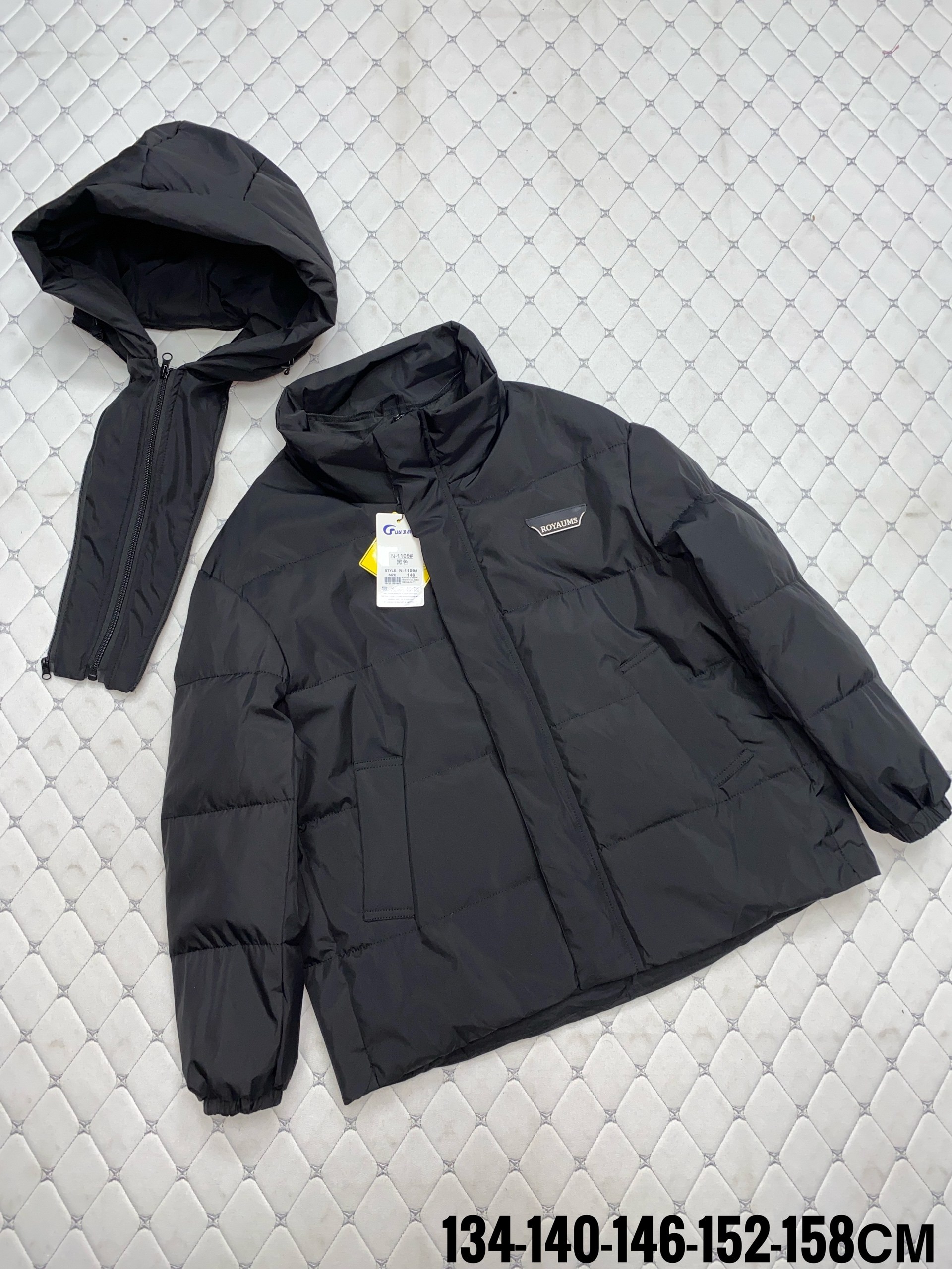 зимняя куртка adidas,куртка мужская зимняя adidas,куртка,куртка зимняя,куртка зимняя мужская