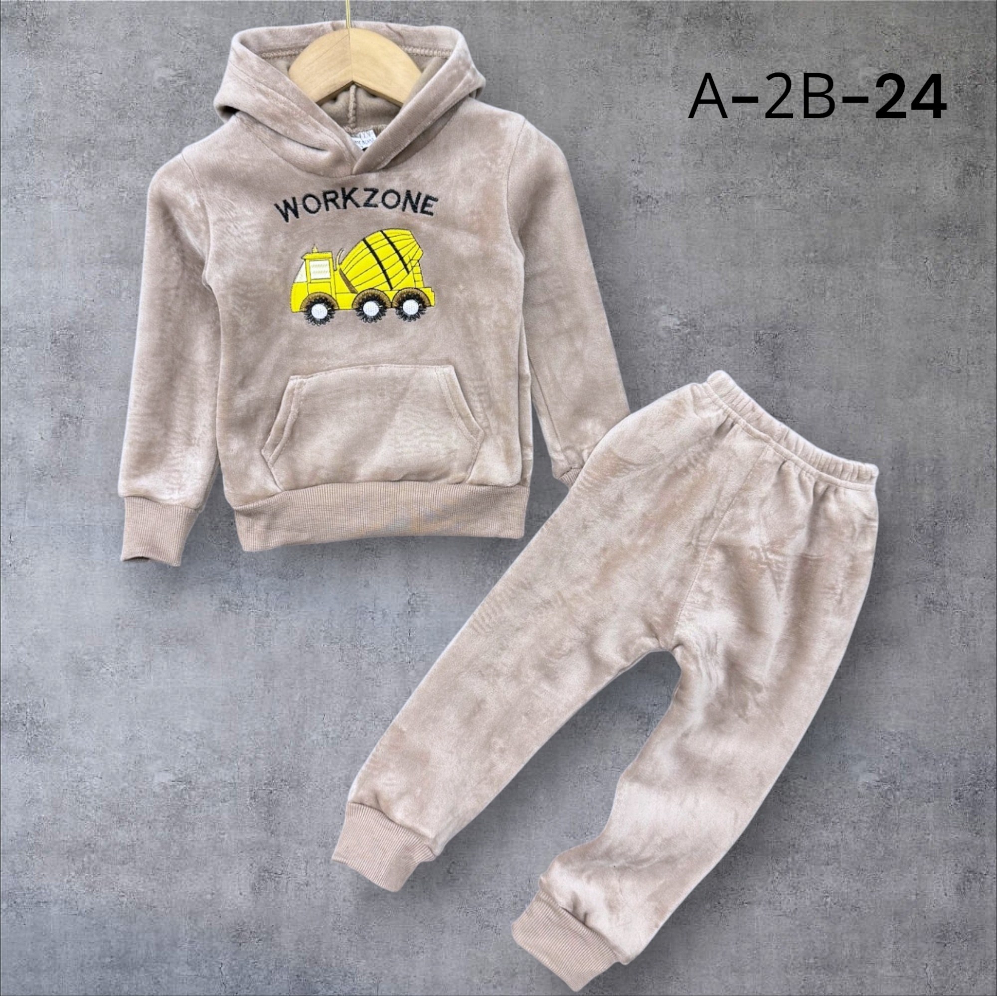 спортивный костюм детский,велюровый костюм детский,костюм велюр,велюровые костюмы,костюм детский