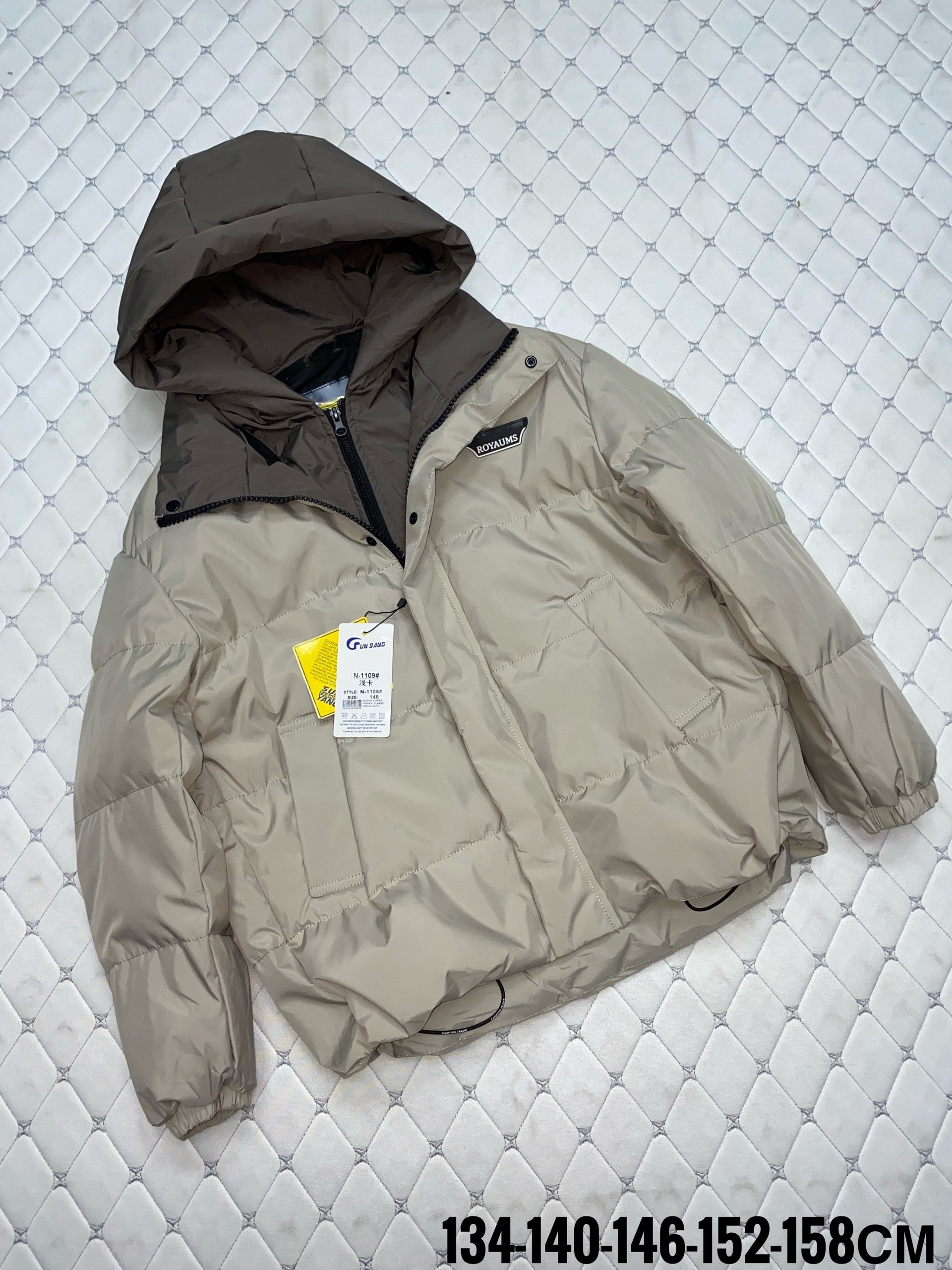 зимняя куртка adidas,куртка мужская зимняя adidas,куртка,куртка зимняя,куртка зимняя мужская