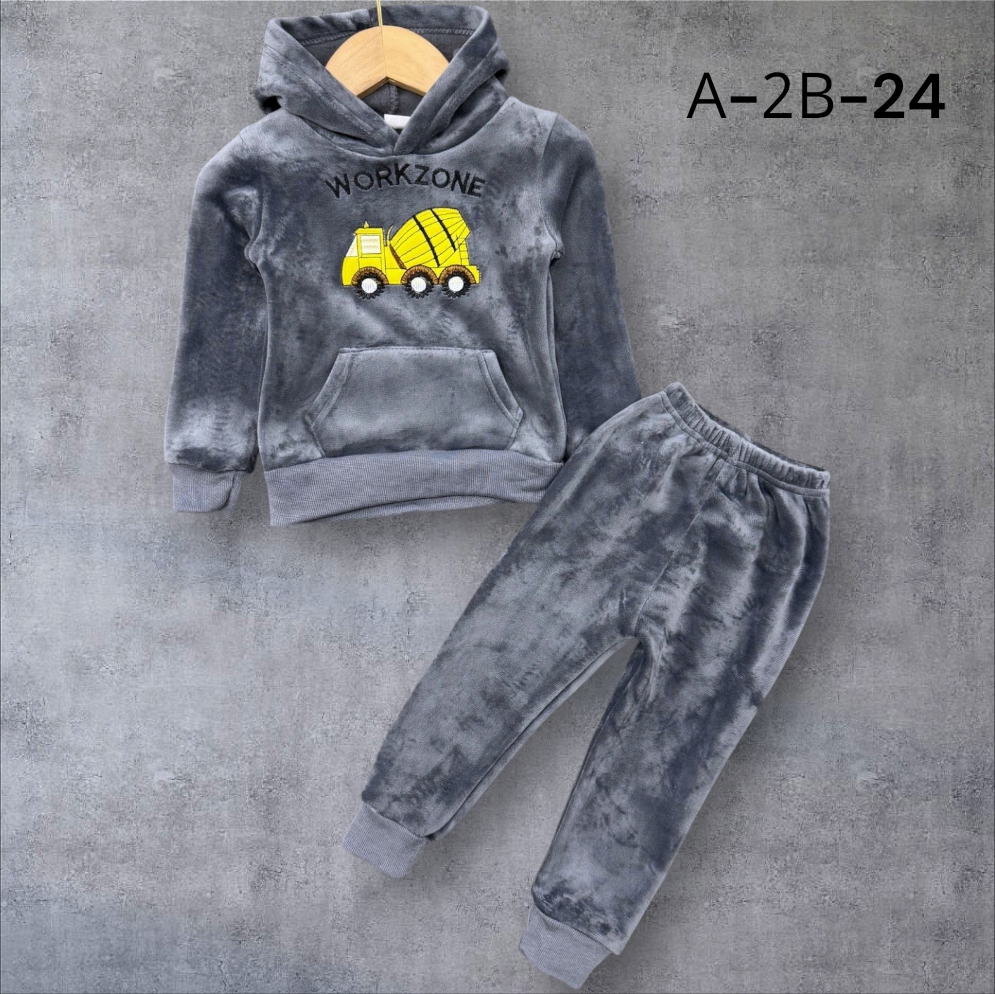 спортивный костюм детский,велюровый костюм детский,костюм велюр,велюровые костюмы,костюм детский